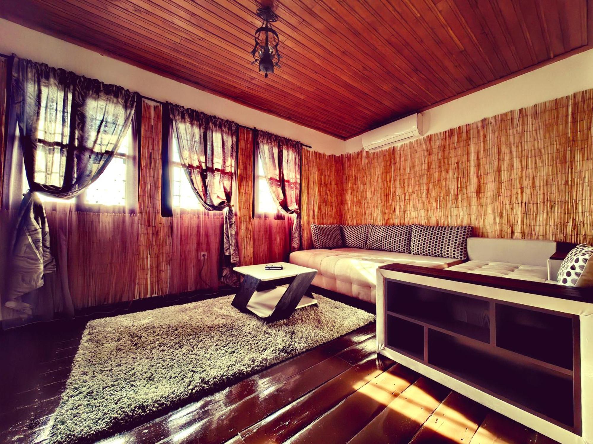 Complex Arbanashki Style-Panoramic View With Summer And Winter Terrace, Jacuzzi, Sauna, Children'S And Adult Area With Cinema Summer Arbanasi Exterior photo